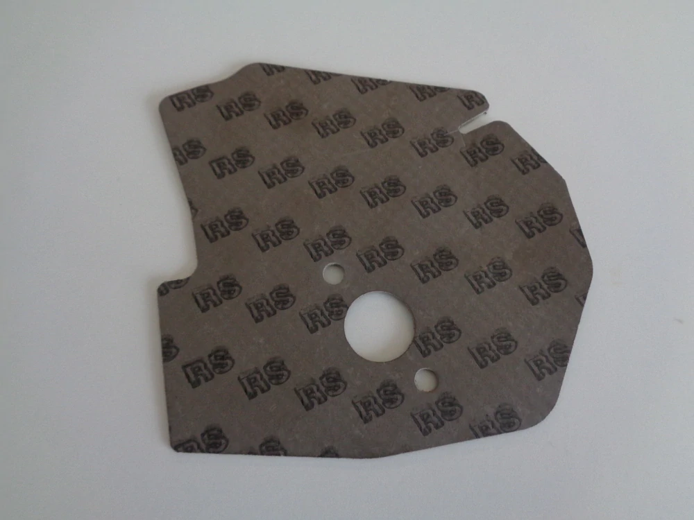 Těsnění výfuku Honda GXV160 plast